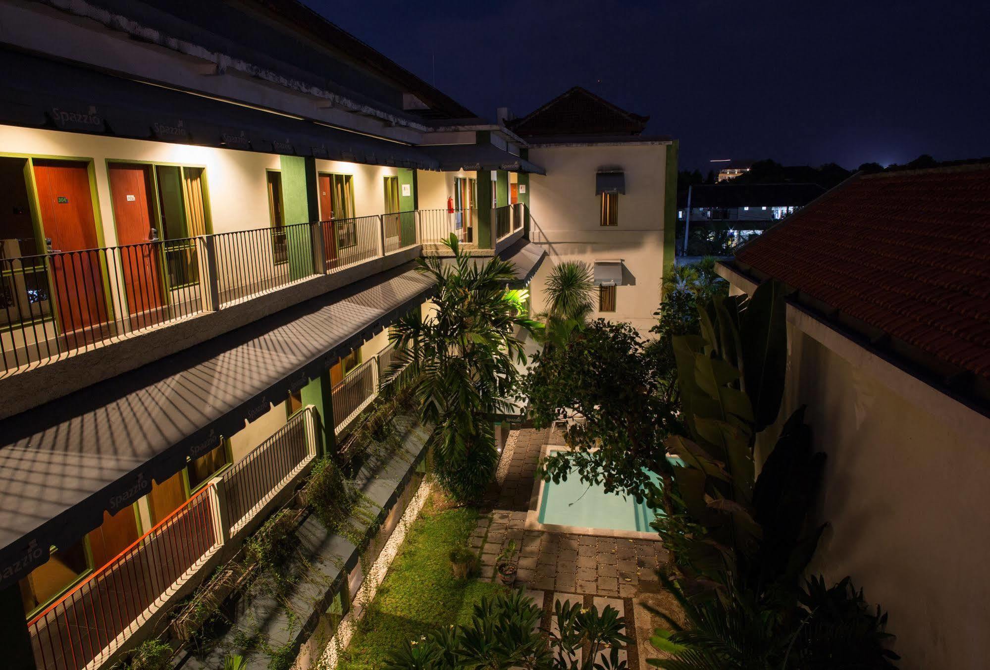 Spazzio Bali Hotel Kuta Lombok Dış mekan fotoğraf
